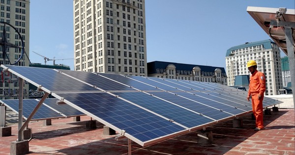 Người dân “thấp thỏm” khi EVN đề nghị phạt trường hợp lắp điện mặt trời tự dùng không đăng ký