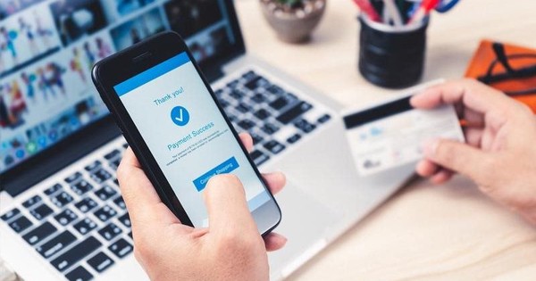 Từ 1/3, Hộ kinh doanh không còn được sử dụng tài khoản cá nhân để nhận tiền bán hàng, luật sư cảnh báo