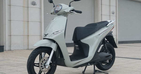 VinFast bán bao nhiêu xe máy điện một tháng mà phải đẩy công suất nhà máy lên tối đa?